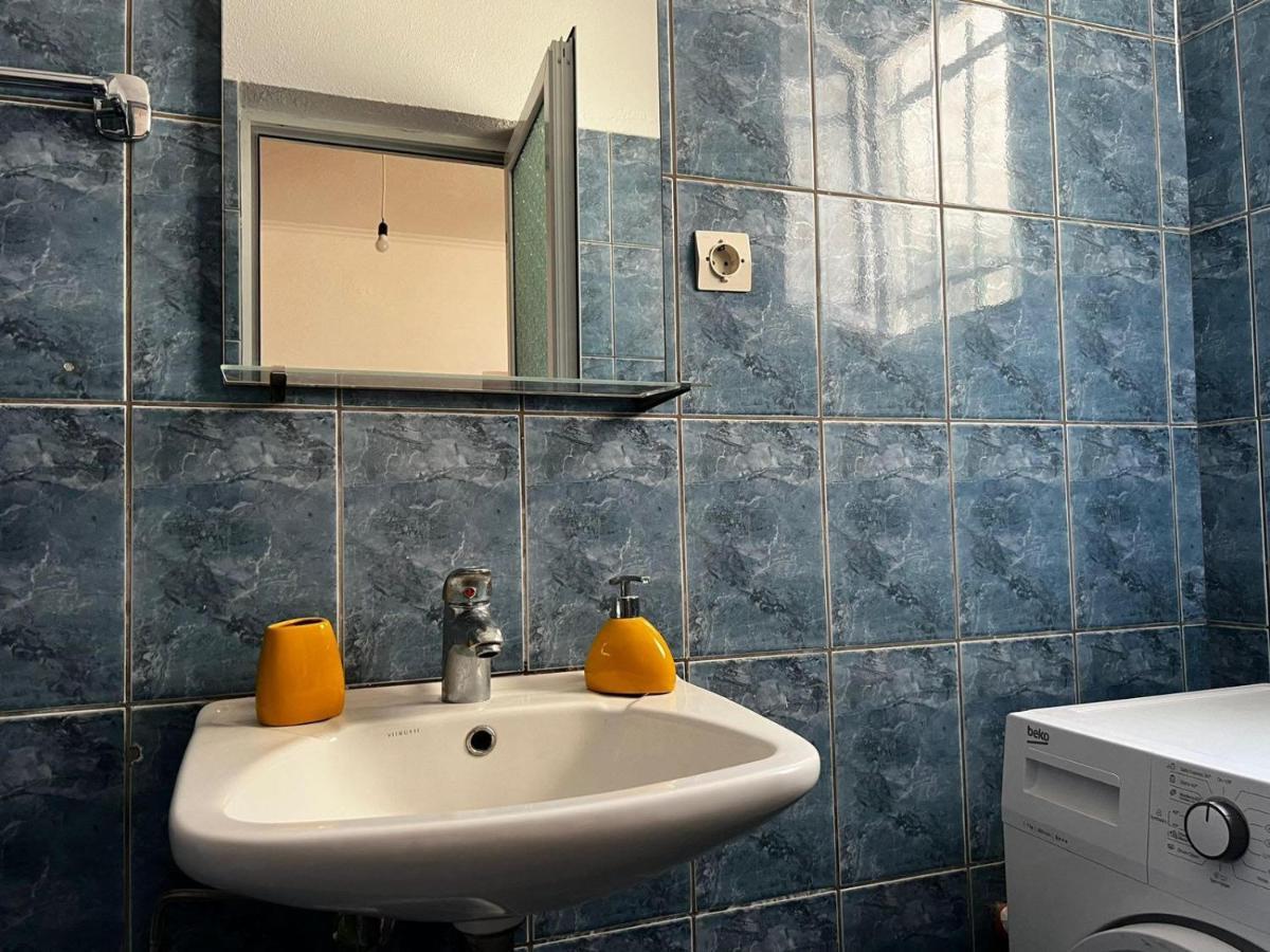 Nona'S Rooms Химара Экстерьер фото